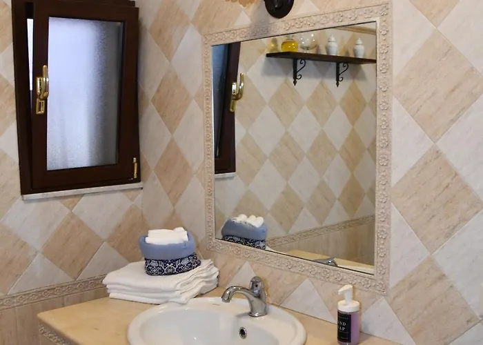 Civico 100 Катания